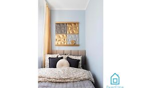 Golden Apartment